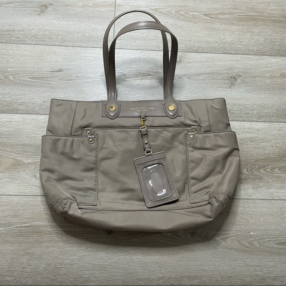 Marc Jacobs Handbags - Marc Jacobs Tan / Taupe Clara Preppy Nylon Purse / Tote Bag